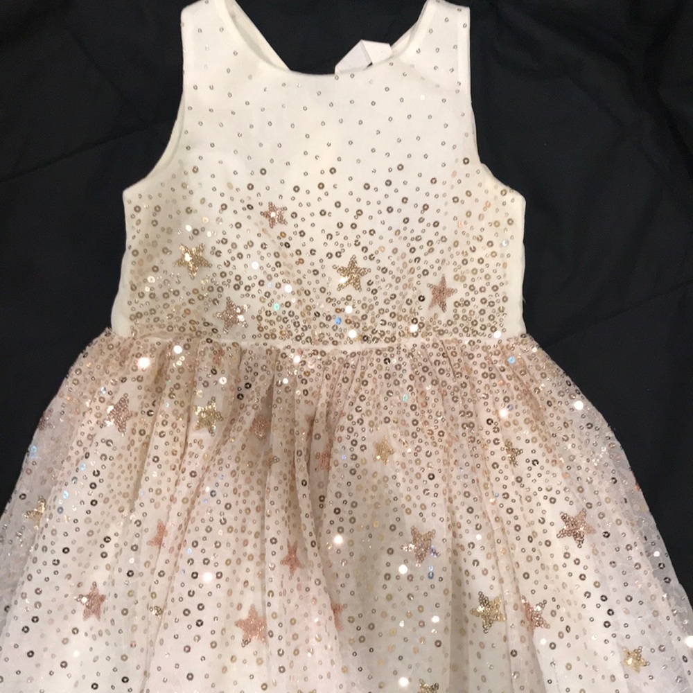 H&M girls sleeveless dress size5-6 w/gold stars sequin-embroidered tulle.